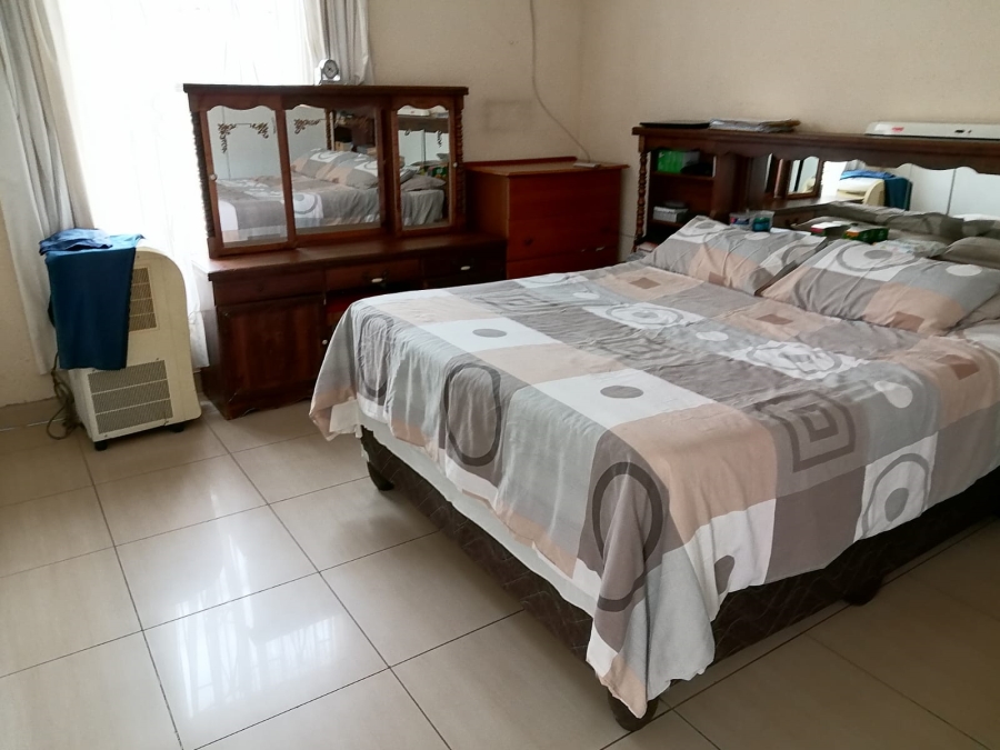 3 Bedroom Property for Sale in Tlhabane West North West